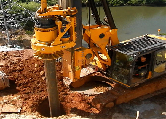 50kN Digunakan 90° Piling Rig Untuk Earth Drilling Diesel 30m/Min