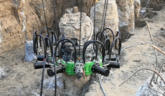 Quick Assembly Hydraulic Pile Breaker Seri KP Untuk Piles 350-450mm