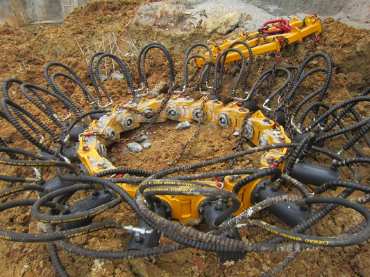 Mesin Pemotong Tumpukan Silinder Berat Lampiran Excavator KP315 KP380 600kN