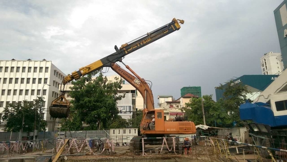 15200mm Clamshell Telescopic Arm 11825mm Max. Radius Penggalian Vertikal