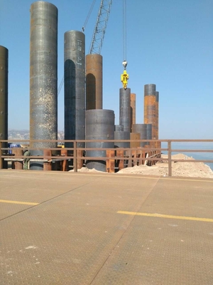 Mesin Pile Foundation Kontrol PLC Max. Kedalaman Pengeboran 30m Maks. Diameter Pengeboran 1,5m