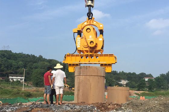 Mesin Pile Driver DZ90A Vibratory Piling Hammer Pile Driver 90KW