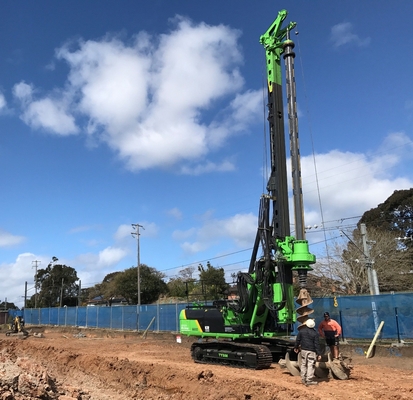 KR90M-CAT Rotary Boring And Piling Rig Machine Hydraulic Auger Soil sangat dipuji