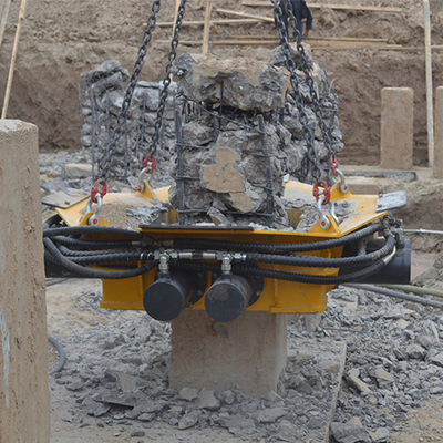 Mesin pemecah tumpukan canggih AP500S Hydraulic Beton Cutter Square 280kN Untuk konstruksi