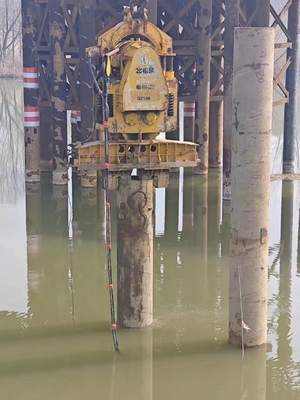 Sheet Pile Electric Vibro Double Clamp 45kw Excavator Dipasang Vibro Hammer