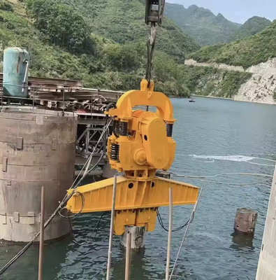 Konstruksi Vibro Hammer APZ60A Pengemudi tumpukan lembaran bergetar listrik Untuk dijual