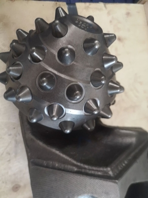 Air Well Pengeboran Rock Roller Bit Tricone Pengeboran Bit Baja Gigi Cone Milled Gigi Untuk fondasi yang mendalam